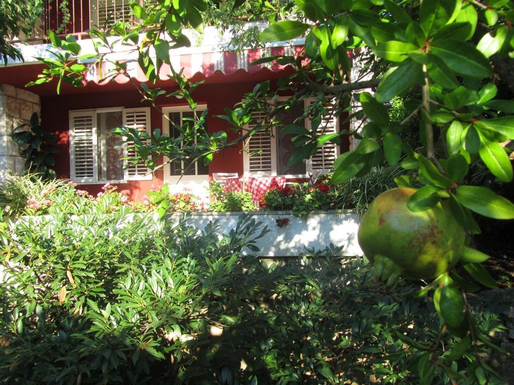Apartment Petrovic Korcula Town Exterior foto