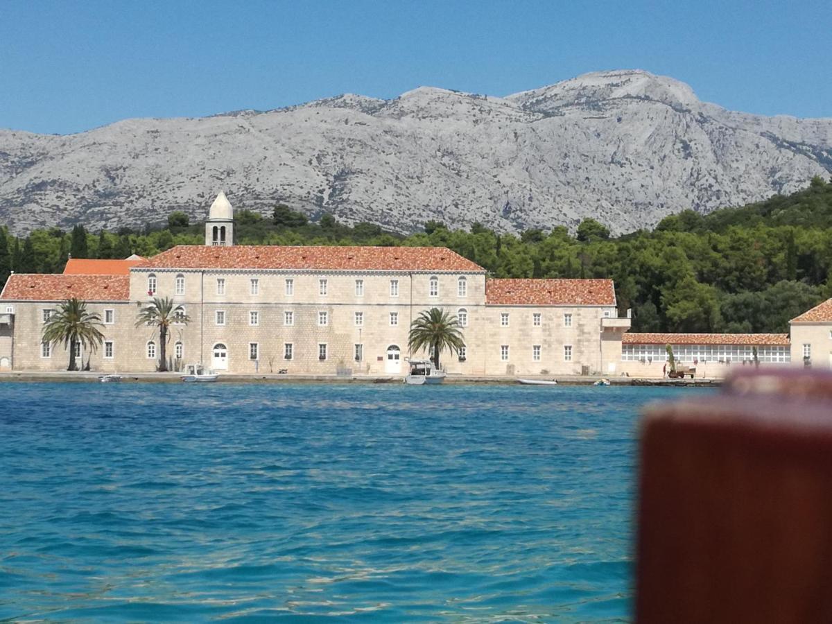 Apartment Petrovic Korcula Town Exterior foto