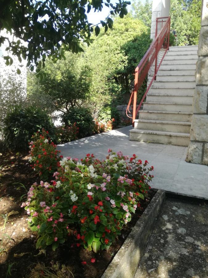Apartment Petrovic Korcula Town Exterior foto